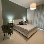 Comfort And Terrace Nel Cuore Di 公寓 *