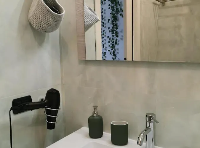 Comfort And Terrace Nel Cuore Di Appartement